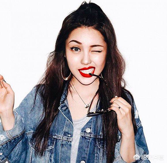 美妆好物分享图文博主
