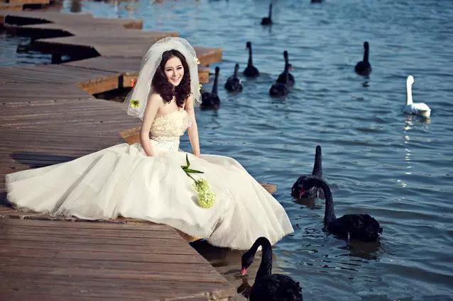 厦门婚纱摄影价位，厦门婚纱摄影价位表