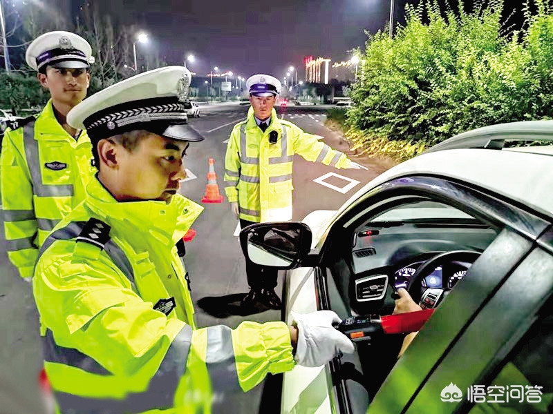 二四六香港资料期期准中特和醉驾男撒2万钞票与醉驾两万块钱能摆平吗