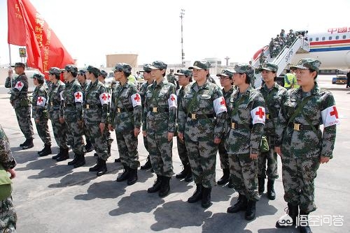 美股暴跌（全球经济体被收割！为何美股依然继续暴跌？）