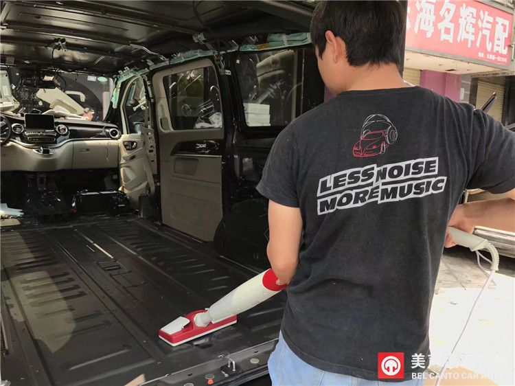 奔驰v改装