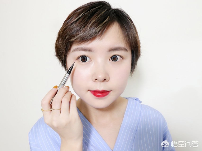 美妆好物推荐泰国女生
