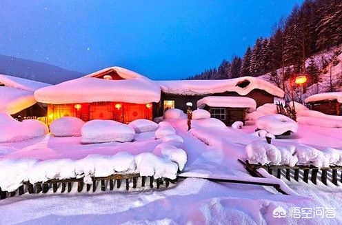 旅行遇车祸致1死4伤（北京林业大学9名女生从哈尔滨前往雪乡途中遇车祸4死5伤，冬天去东北旅游安全吗？）