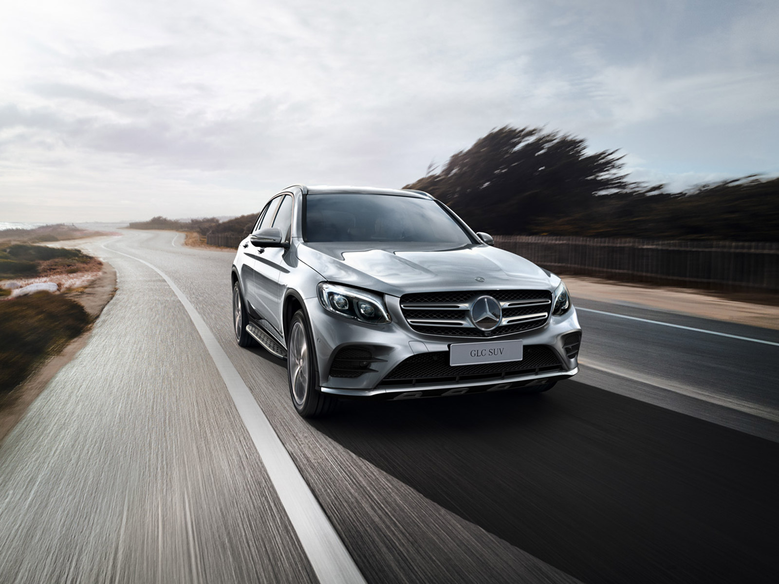 glc200奔驰