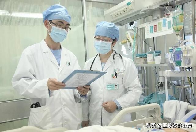 [医生睡觉致患者身亡]医院夜班的值班医生晚上都睡觉么？