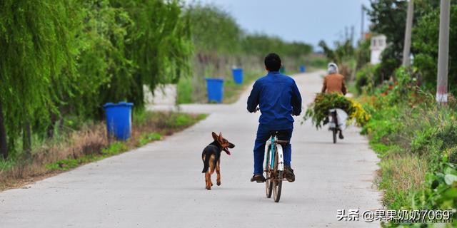 能把(人流完之后子宫里面还有2厘米的血块清宫能清干净吗?) 能把(人流完之后子宫里面还有2厘米的血块清宫能清干净吗?)