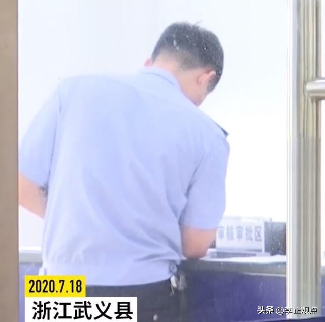 浙江一女子13万卖小女儿，收钱后又把娃强抱回来，你有何看法？：卖掉女儿千万房产