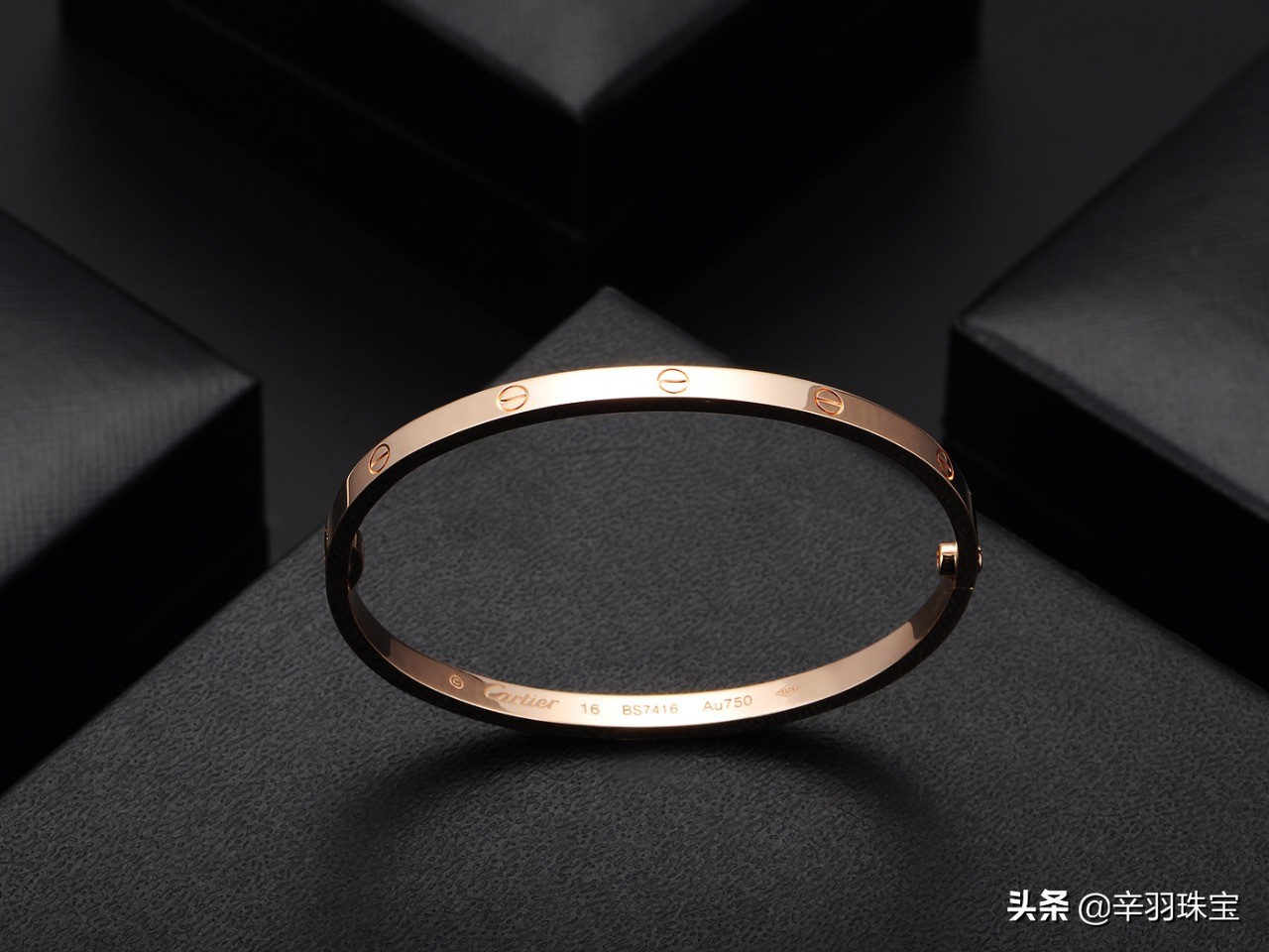 戴项链引发首饰病戴项链会过敏吗