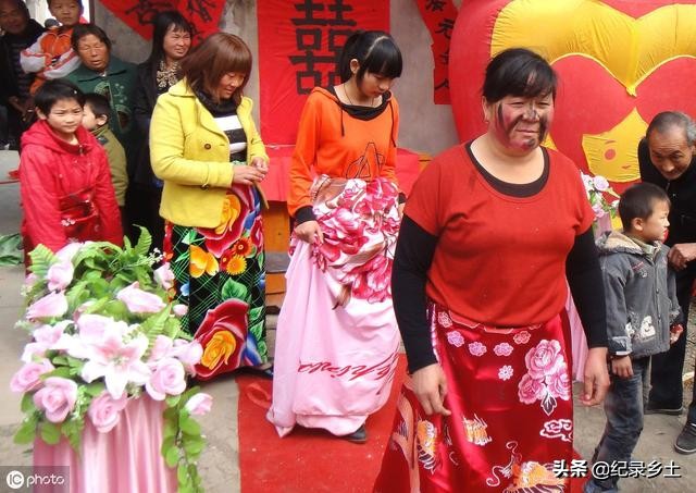 女大七女大七岁有什么说法 女大七女大七岁有什么说法