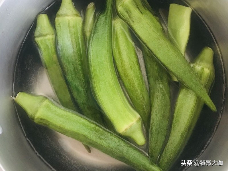 凉拌秋葵的做法？