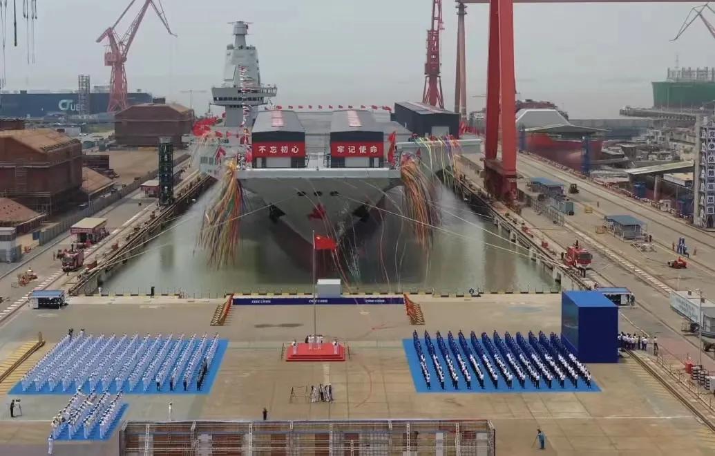 中国第三艘“福建号”航母来了，达到世界级水平了吗？：福建舰训练顺利推进