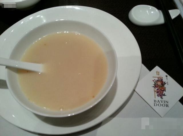 花胶炖鸡脚的功效 2026年花胶炖鸡脚的功效与禁忌 花胶炖鸡脚的功效 2026年花胶炖鸡脚的功效与禁忌