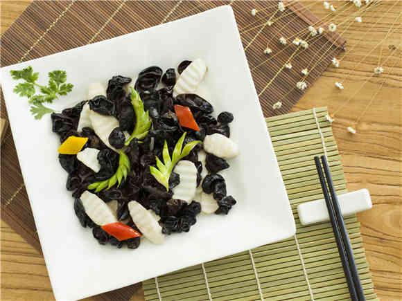 慢性胃肠炎可以吃花胶吗 2026年慢性胃肠炎可以吃花胶吗百度百科