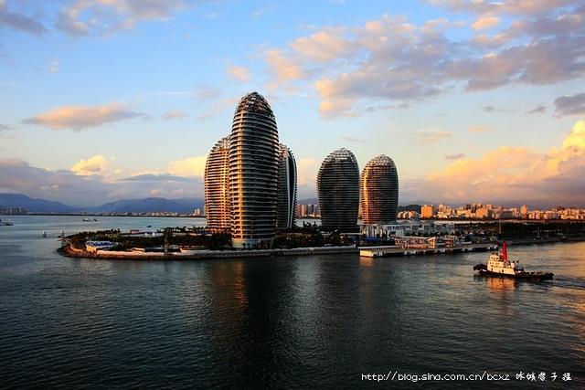 知道东方迪拜、海上度假天堂在哪吗？三亚凤凰岛！
