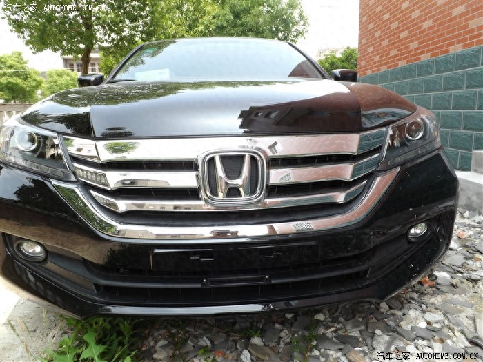 本田第九代雅阁官降2万:乞丐版16万可买雅阁性价比超高