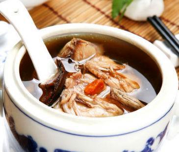 鹧鸪花胶煲汤 2026年鹧鸪花胶煲汤