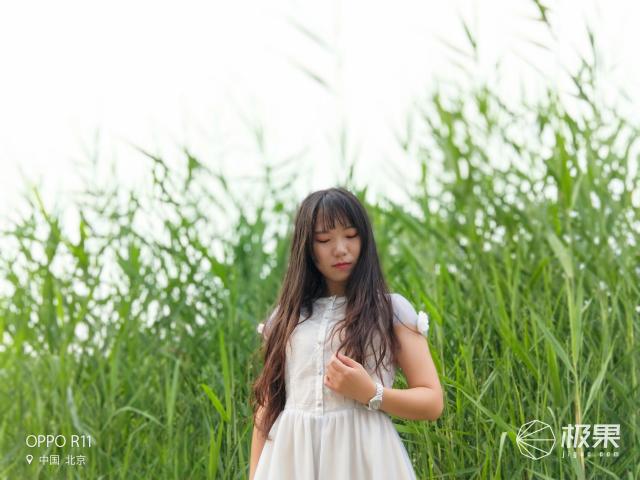 妹子们最爱的OPPO R11，实际体验远超预期，刮目相看