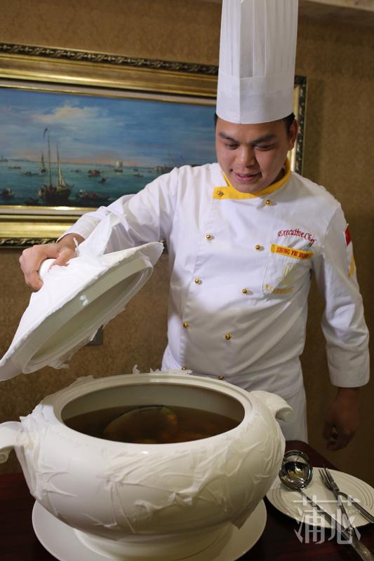 花胶瑶柱鸡脚炖龙骨 2026年花胶瑶柱炖鸡脚用的什么材料 花胶瑶柱鸡脚炖龙骨 2026年花胶瑶柱炖鸡脚用的什么材料