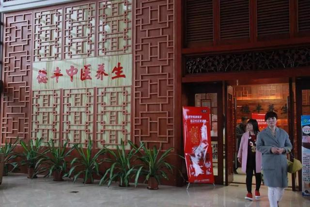 超声刀术后能吃花胶吗 2026年超声刀术后能吃花胶吗女性