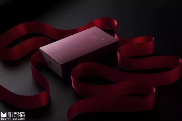 设计大变！锤子昨晚发布了一款全面屏手机