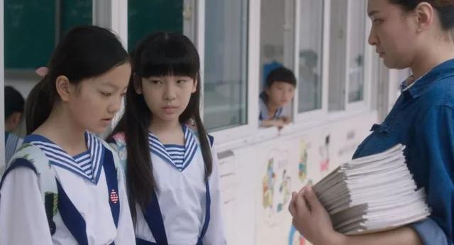 嘉年华电影剧情介绍（嘉年华一个少女在满是变态的世界上）