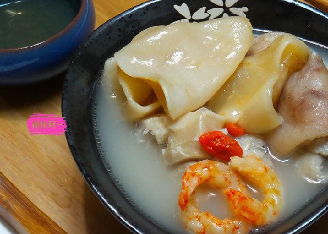 煲猪脚可以放花胶吗 2026年煲猪脚可以放花胶吗百度百科