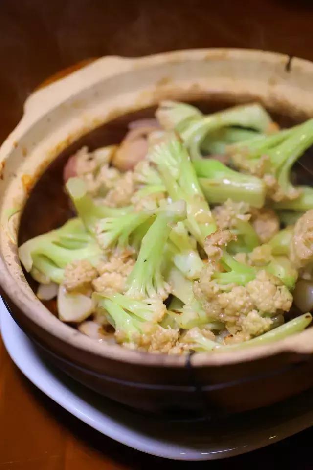 花胶扇骨头汤 2026年扇骨煲花胶可以吗?