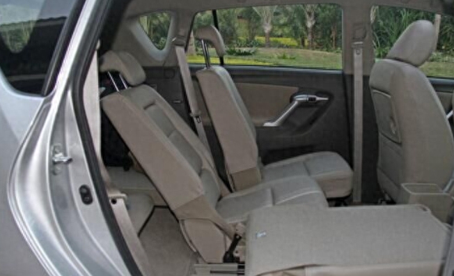 逸致七座版MPV才卖14万,空间够大,家用很实在