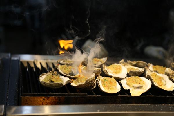 怀孕十六周低血压吃花胶好吗 2026年孕妇血压低可以吃花生吗 怀孕十六周低血压吃花胶好吗 2026年孕妇血压低可以吃花生吗