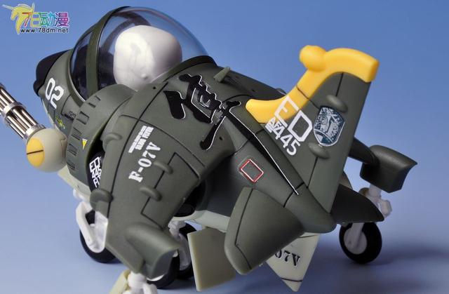 78官测：亿辉模型 合金弹头1/35海鹞式战斗机