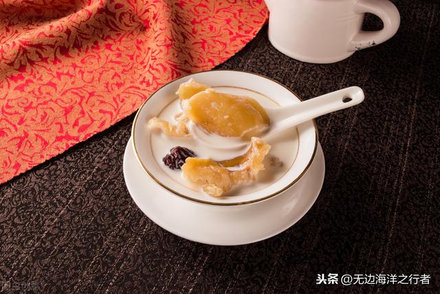 花胶一天吃多些 2026年花胶一天吃多少克 一个月吃几次