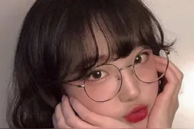 羡慕戴眼镜也这么漂亮的小仙女们图片