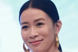 “TVB亿万视后”佘诗曼传奇：人生无法赢在起点，就赢在转折点图片