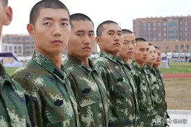 当兵时间长短，可根据这4个内容选择，新兵、家长都要懂图片