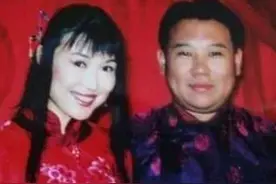 郭德纲的两任妻子：一个落魄时抛夫弃子，一个为夫弃业倾家荡产图片