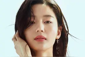 52岁伊能静凭什么像少女？活成25岁很难？关于衰老的真相，你要知图片
