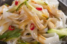 陕西凉皮无人不晓，是大家喜欢美食，也是陕西传统特色小吃之一图片