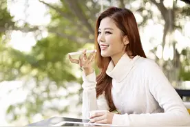 微信语音通话与电话有何区别？它能否够取代电话？解惑来了图片