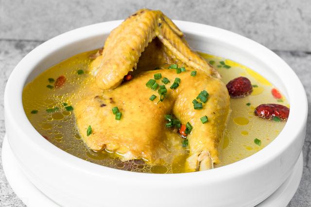 坐月子可以食花胶吗 2026年产妇坐月子可以吃花胶汤吗