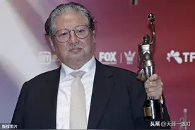元彪回忆童年趣事：洪金宝借我两毛钱不还，成龙为我出头打架图片