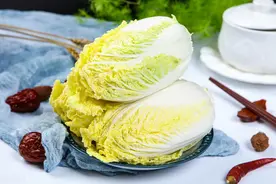 大白菜是青菜与萝卜的“混血儿”，贵族平民都对它情有独钟图片