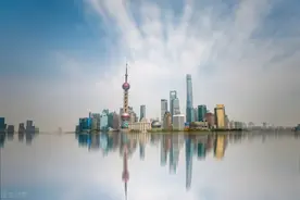 乘风破浪的楼市出现一个“怪现象”，可能把上涨的房价拍在沙滩上图片