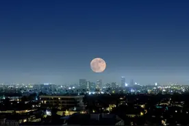 比佛利山庄是洛杉矶最奢华的住宅区，拥有城中城之称图片