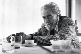 美国人翻译李白情诗，被入选美国教材，留学生：不对比就没伤害图片