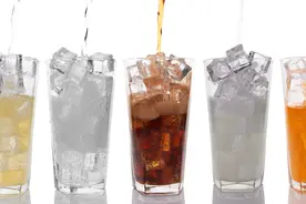 经常喝苏打水，会有什么危害？图片