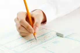 2020年医师资格考试医学综合考试本周五开考图片