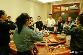 职场饭局，从不主动敬酒的人，是这7种人，你在里面吗？图片