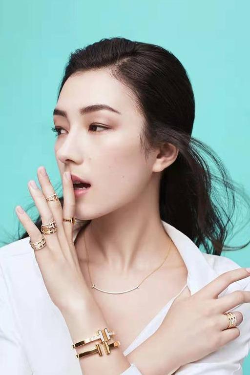 新入职女孩,佩戴哪些首饰,时尚大方,合适得体