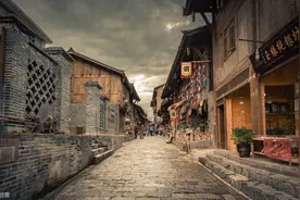 距离成都不到300公里，夏天避暑的好地方，体验古镇好时光图片