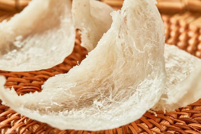 燕窝怎么区分真假 2026年怎么区分燕窝的真假好坏